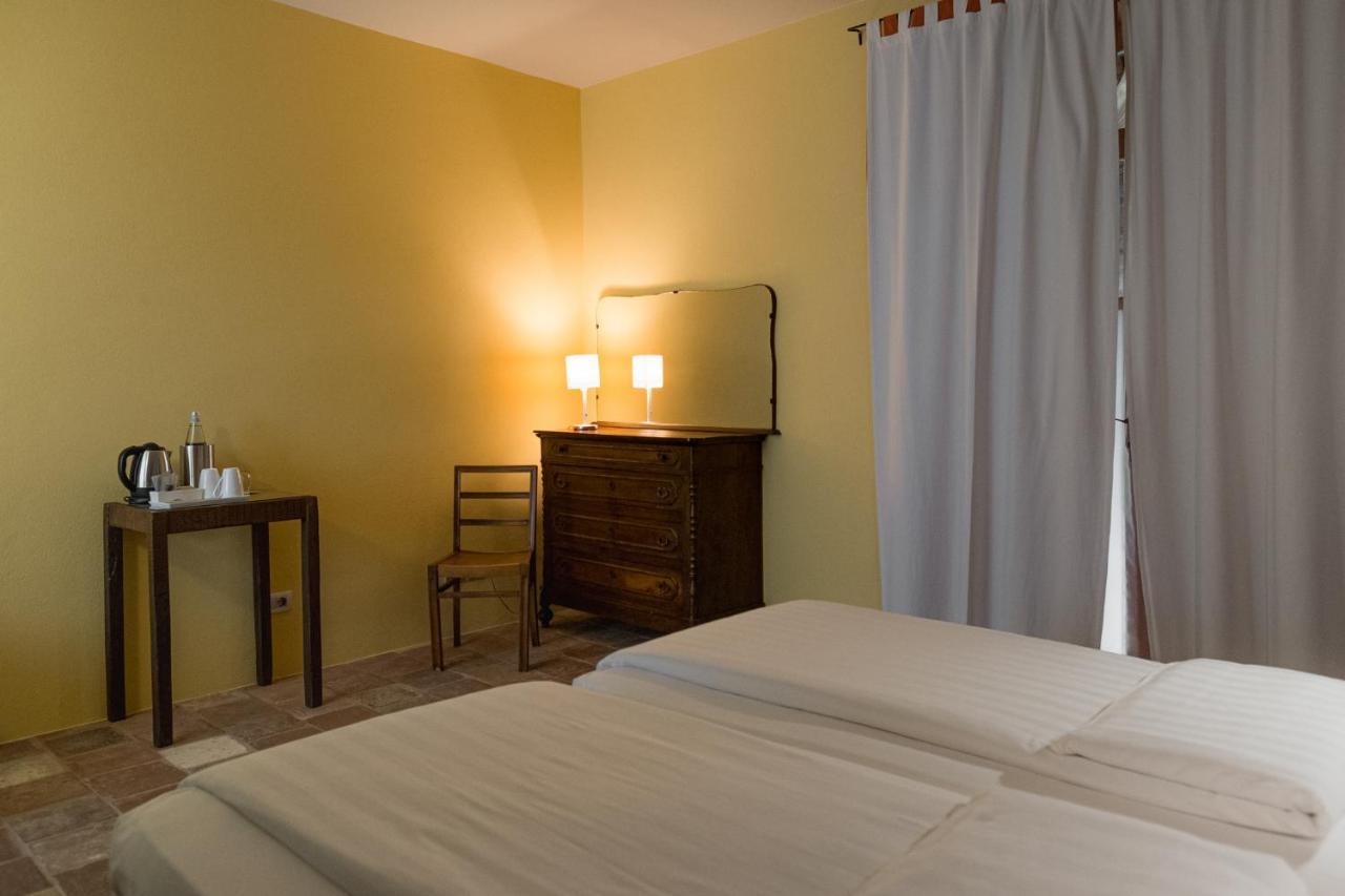 Albergo Real Castello Verduno Экстерьер фото