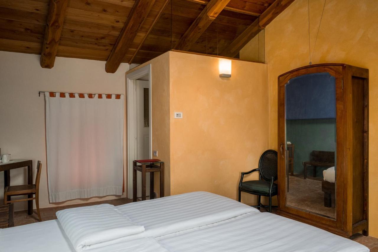 Albergo Real Castello Verduno Экстерьер фото