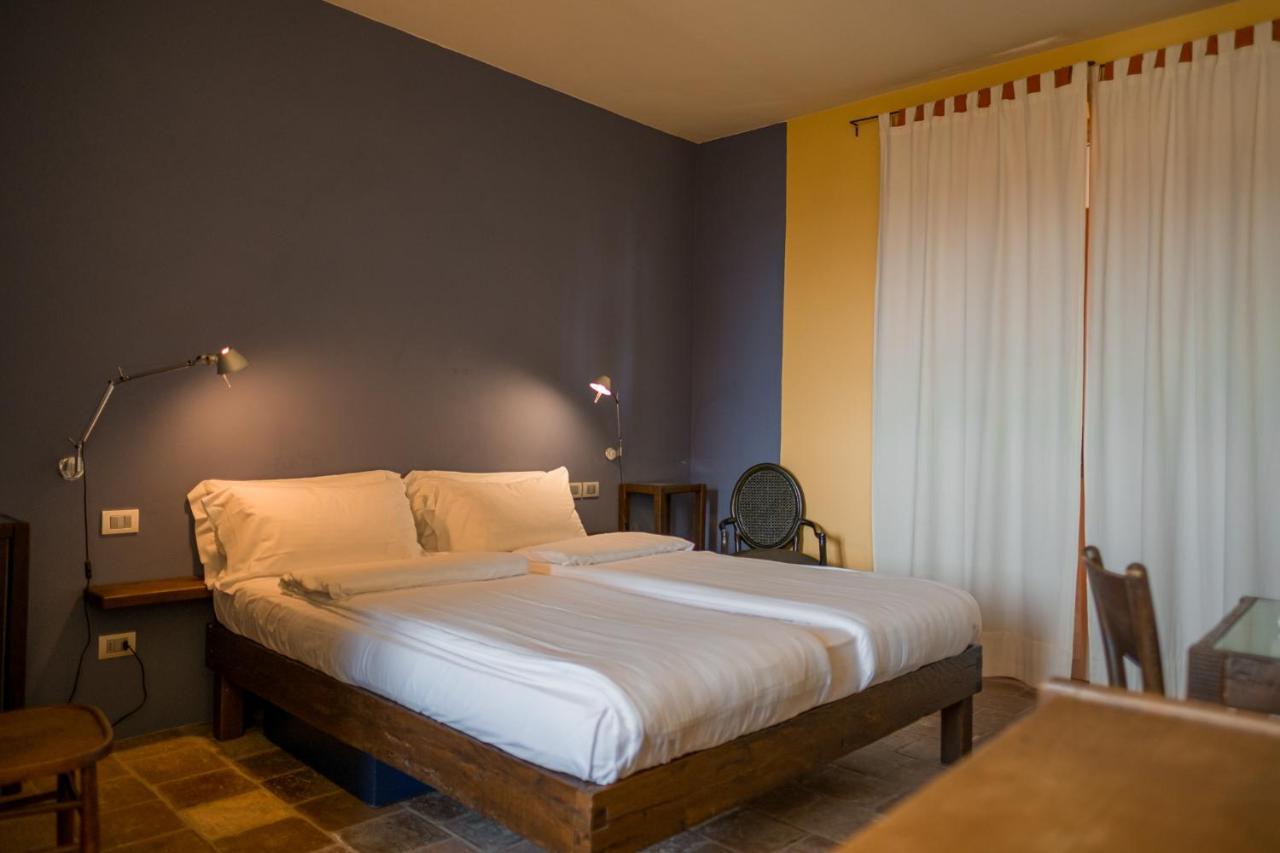 Albergo Real Castello Verduno Экстерьер фото